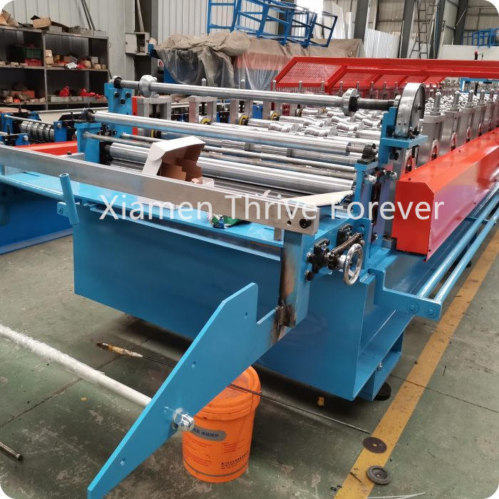 Galvanized Steel Roofing Roll Forming Machine In China